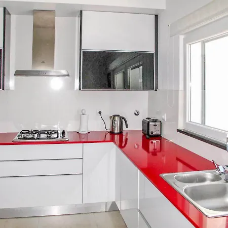 Porto Das Barcas Sleeps 7 With Pool Air Con And Wifi Lourinhã